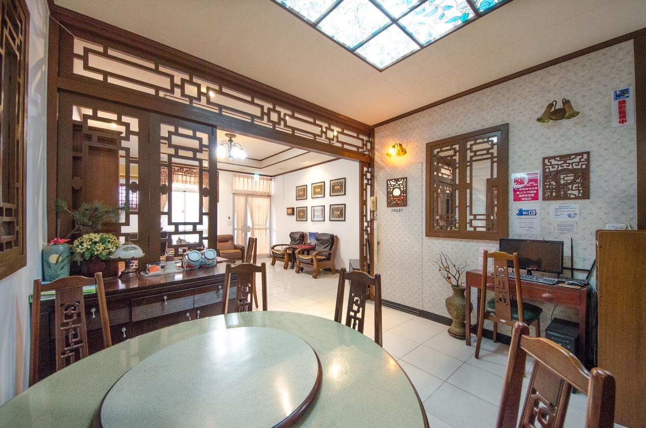 Tainan Travel Inn - Chenggong Univ. Екстериор снимка